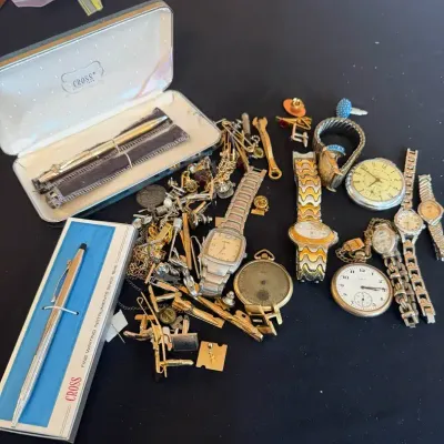 Vintage Watches, Cross Pens, Tie Clips, Cufflinks & Men’s Accessories Collection