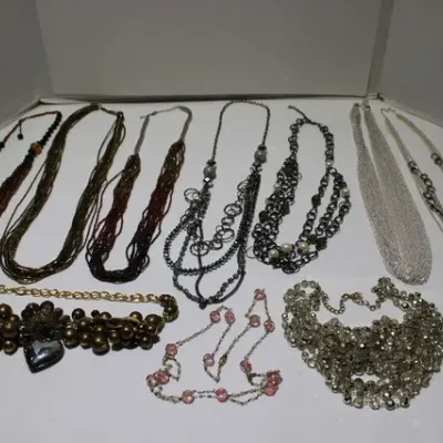 Sale Photo Thumbnail #39