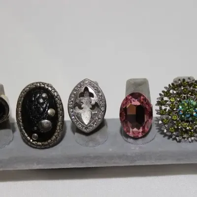Sale Photo Thumbnail #12