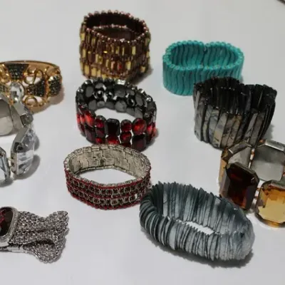 Sale Photo Thumbnail #33