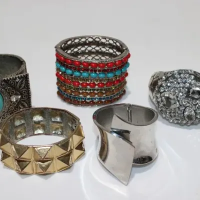 Sale Photo Thumbnail #7