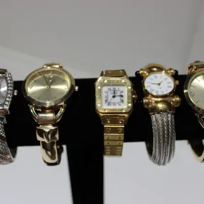 Sale Photo Thumbnail #35