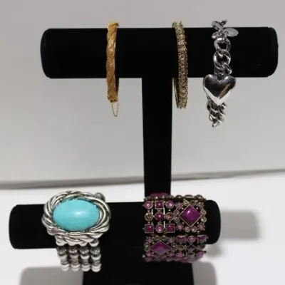 Sale Photo Thumbnail #15