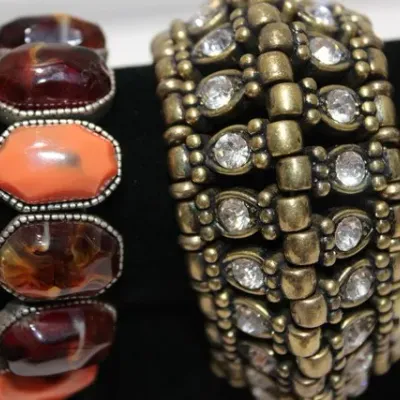 Sale Photo Thumbnail #11