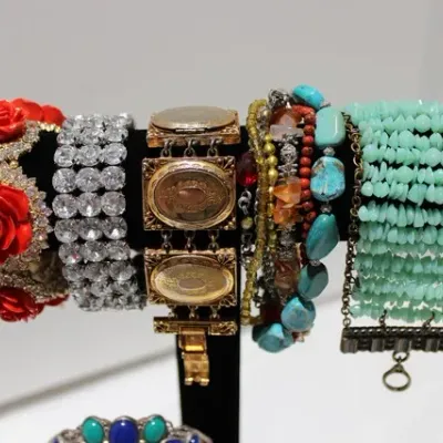 Sale Photo Thumbnail #30