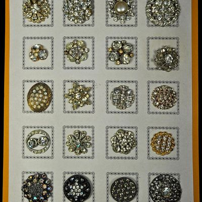 Sale Photo Thumbnail #233: A Collection of Twenty Vintage Costume Jewelry Rhinestone Buttons