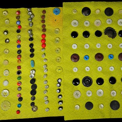 Sale Photo Thumbnail #143: A Collection of Approximately 165 Vintage Glass Plastic and Metal Sewing Buttons