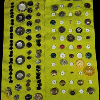 Sale Photo Thumbnail #140: An Assortment of Antique and Vintage Buttons and a Novelty Pin