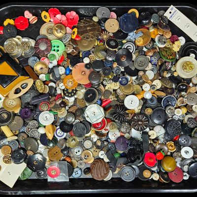 Sale Photo Thumbnail #367: Collection of Vintage and Modern Buttons and Sewing Notions including Art Deco Bakelite Styles and Novelty Pieces