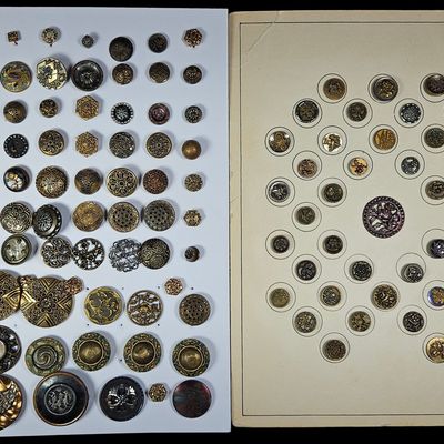 Sale Photo Thumbnail #305: An Assortment of Antique and Vintage Victorian Era Metal and Enamel Botanical Buttons
