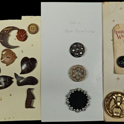 Sale Photo Thumbnail #278: An Assortment of Vintage Carved Coconut, Fabric, and Germany-US Zone Glass Buttons with Metal Buckle