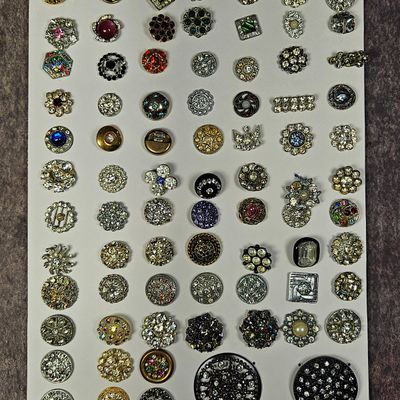 Sale Photo Thumbnail #229: Collection of Vintage Rhinestone and Art Glass Buttons and Jewelry Components
