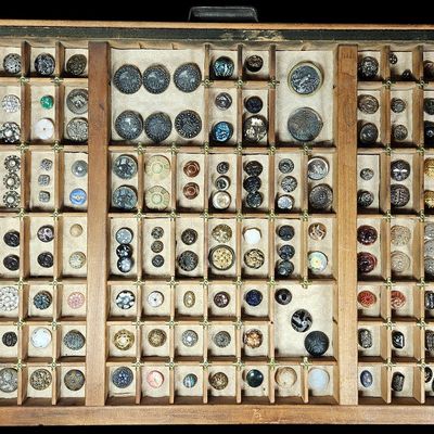 Sale Photo Thumbnail #360: Collection of Victorian and Vintage Buttons in a Thompson Cabinet Co. Printers Tray