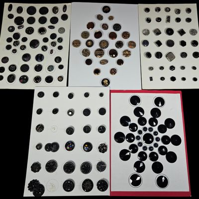 Sale Photo Thumbnail #302: A Collection of Victorian to Art Deco Black Glass and Gold Luster Buttons