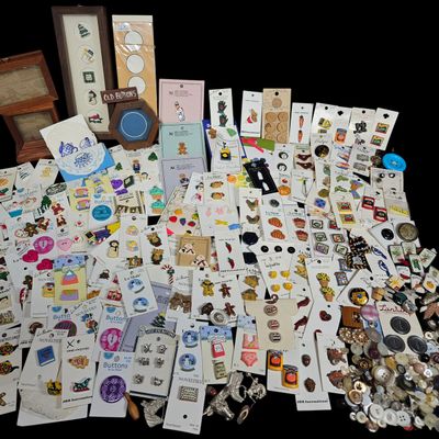 Sale Photo Thumbnail #128: Collection of Vintage and Modern Novelty Sewing Buttons Including JHB International and La Mode