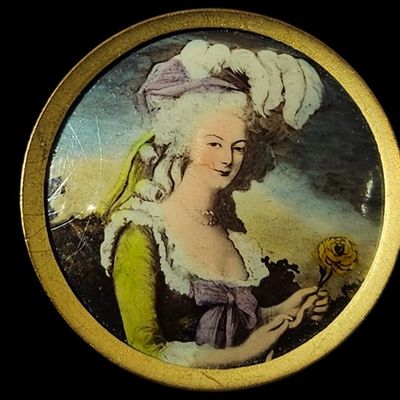 A Trio of Miniature Portrait Buttons Featuring Period Style Figures