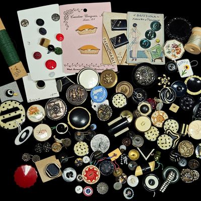 Collection of Vintage and Antique Sewing Notions Including Celluloid Jasperware Style and Novelty Buttons