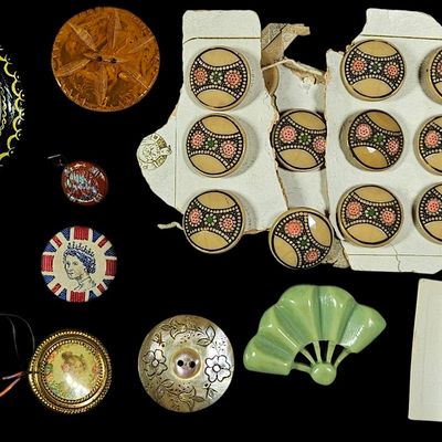 An Assortment of Vintage and Antique Buttons Featuring Hand Painted and Commemorative Examples