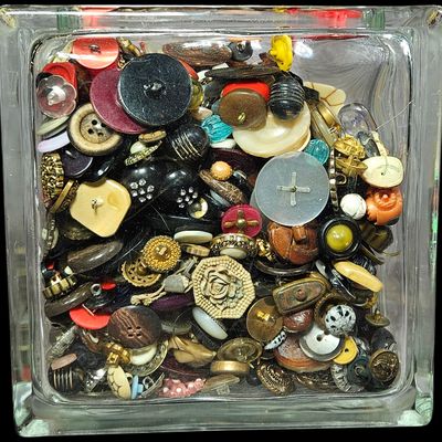 Sale Photo Thumbnail #342: Large Collection of Assorted Antique and Vintage Buttons in Glass Storage Block