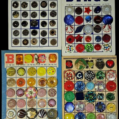 Sale Photo Thumbnail #285: A Collection of Vintage to Modern Decorative Buttons Mounted on Whitman Publishing Company Bingo Cards