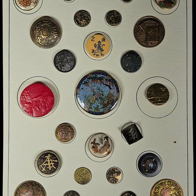 A Collection of 25 Assorted Japanese and East Asian Themed Buttons