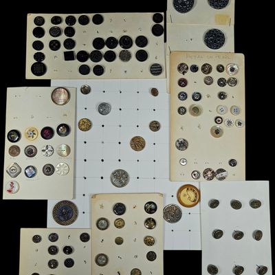Sale Photo Thumbnail #292: An Assortment of Antique and Vintage Buttons Including Jet Glass Pictorial and Metal on Pearl