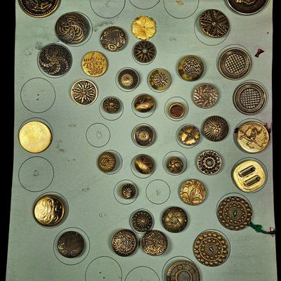Sale Photo Thumbnail #255: An Assortment of Victorian and Edwardian Era Metal Buttons