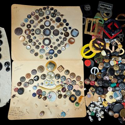 Sale Photo Thumbnail #376: A Large Collection of Antique and Vintage Buttons and Belt Buckles