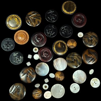 Sale Photo Thumbnail #384: A Collection of Vintage Mother of Pearl, Glass, and Composition Sewing Buttons