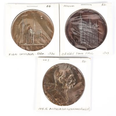 Sale Photo Thumbnail #12: 1849 Bruges Hall 1880 Cologne WWI Bronze Medals