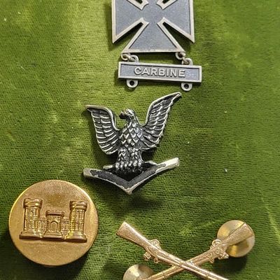 US army WWII era? military pins sterling too!