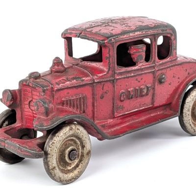 Kenton Cast Iron Fire Chief Coupe Car