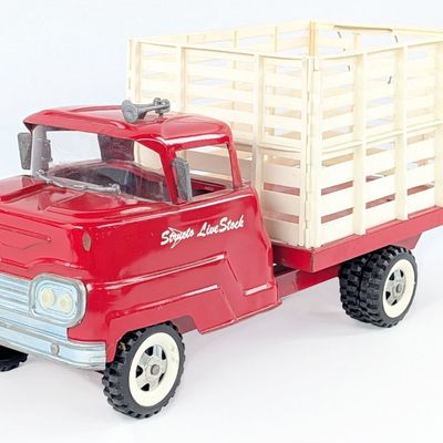 Original Structo Livestock High Rack Truck