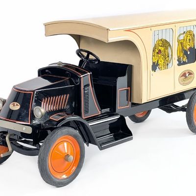 Restored American National Circus Truck