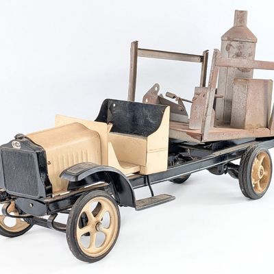 Kelmet White Truck Parts