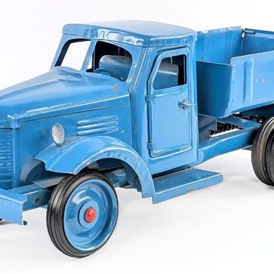 Russian Dump Truck