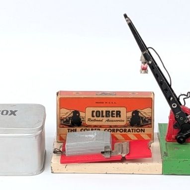 Lionel Tool Box, Crossing Gate, Snap-On Contractor, and Dorfan Circuit Breakers