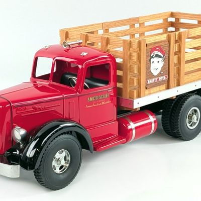 Fred Thompson Smith Miller L Mack Stake Bed Truck