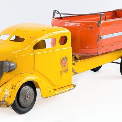 Turner Dump Truck