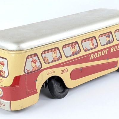 Woodhaven Windup Robot Bus