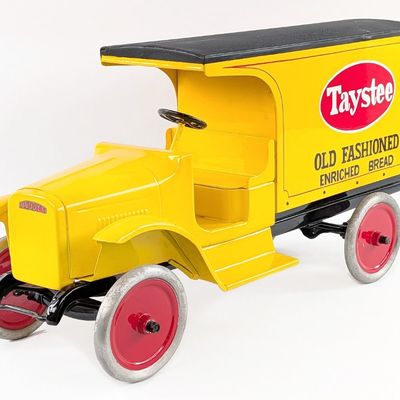 Custom Buddy L "Taystee" Old Fashioned Enriched Bread Delivery Truck