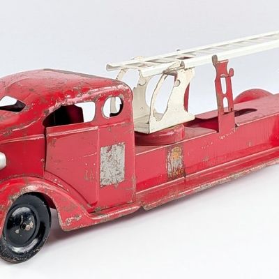 Turner Aerial Ladder Fire Truck