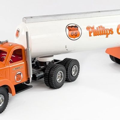 Custom Smith Miller B Mack Phillips 66 Tanker Truck