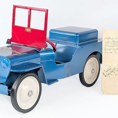 Original Structo USAF Ride On Jeep Truck w/ Assembly Instructions