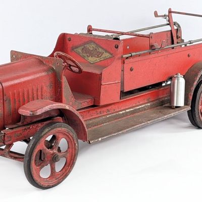 Kelmet "Big Boy" White Ladder Fire Truck