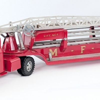 Tonka Aerial Ladder No. 5 Fire Truck