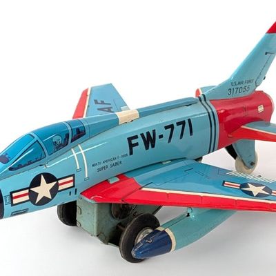Yonezawa U.S. Air Force F-100A Super Sabre Jet