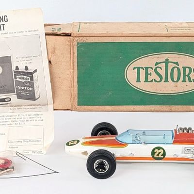 Testors Indy 500 Gas Powered Tether Car with Box