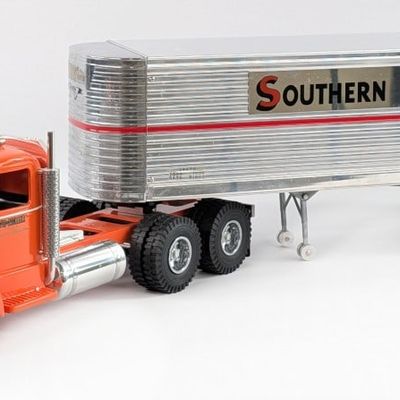 Custom Smith Miller L Mack with Southern Pacific Trailer