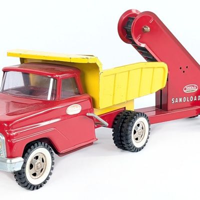 Original Tonka Dump Truck w/ Sandloader